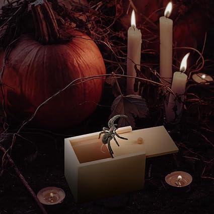 Spider Scare Prank Box, GLADFRESIT Wooden Scarebox Toy, Handmade Prank Spider, Fun Joke Mischief Practical Gifts for Kids Adults Halloween April Fool's Day 2