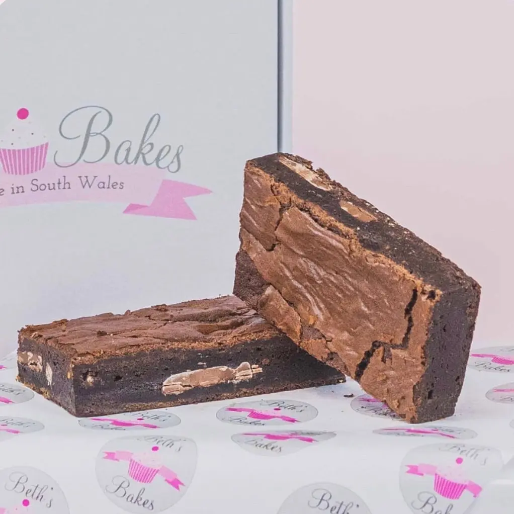 6 Classic Double Chocolate Brownies (12 Servings)