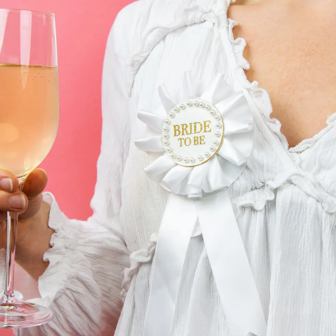 'Bride to be' pearl rosette