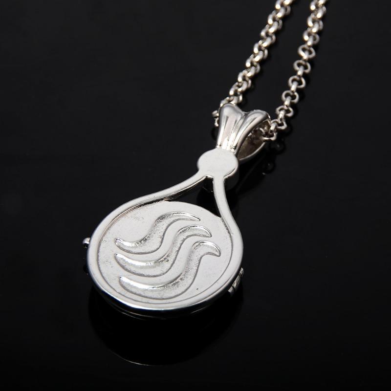 Product Introduction of Anime Peripheral H2O Red Sand Imprint Shell Necklace Girl Mermaid Shell Openable Necklace Ladies Pendant 7