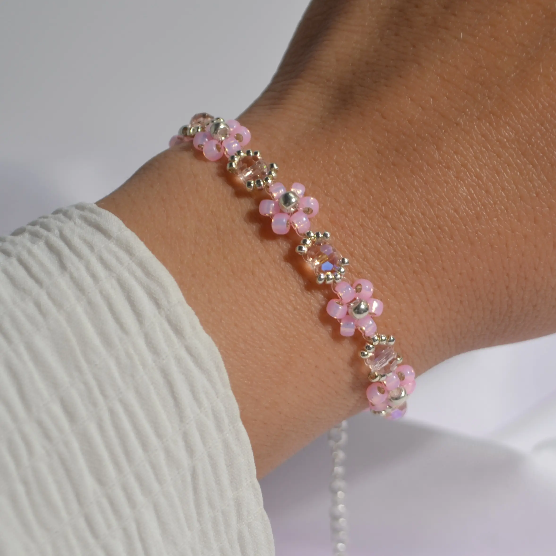 Carnation Pink Bloom Bracelet, Silver, 304 Staineless Steel (Hypoallergenic), Handmade Beaded Bracelet, Friendship Bracelet, Gift for her, Free gifts included