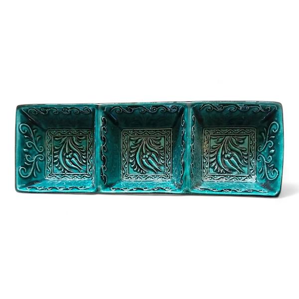 Elegant 3-in-1 Green Ceramic Snack & Dip Bowl for Modern Entertaining 1