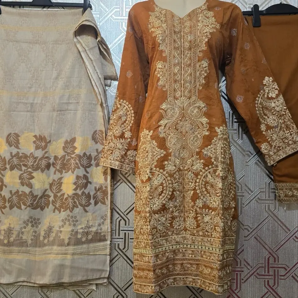 Johra vintage embroidered lawn with banarsi jacquard lawn donata