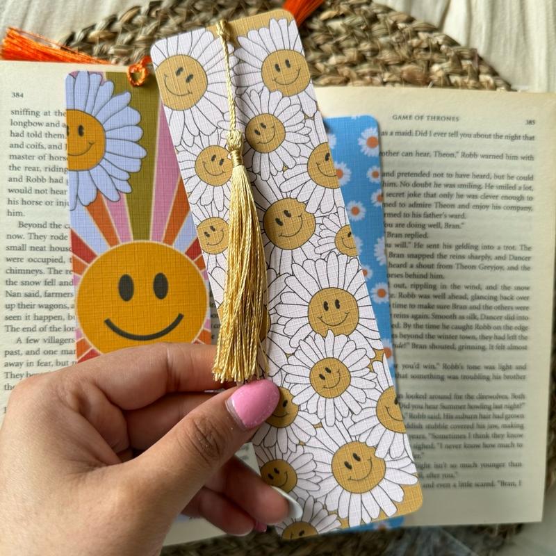 Aesthetic Girly Bookish Sunflower bookmark, Sunflower bookmark for Book Lovers , Linen Bookmark,Sunshine Bookmark, Reader's gifts 3
