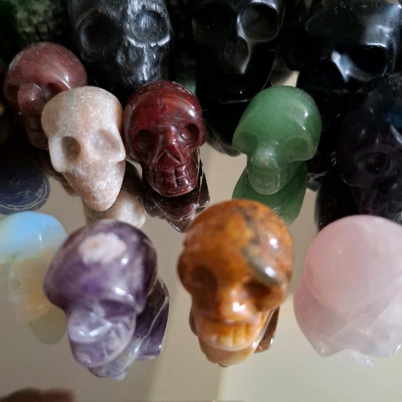 Skull carvings Decor Gift Shelf Ornaments 4
