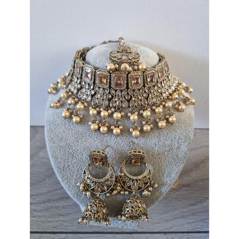 Amber - Asian Jewellery Set with Jhumka Earrings and Tikka - Traditional Asian Jewellery 0