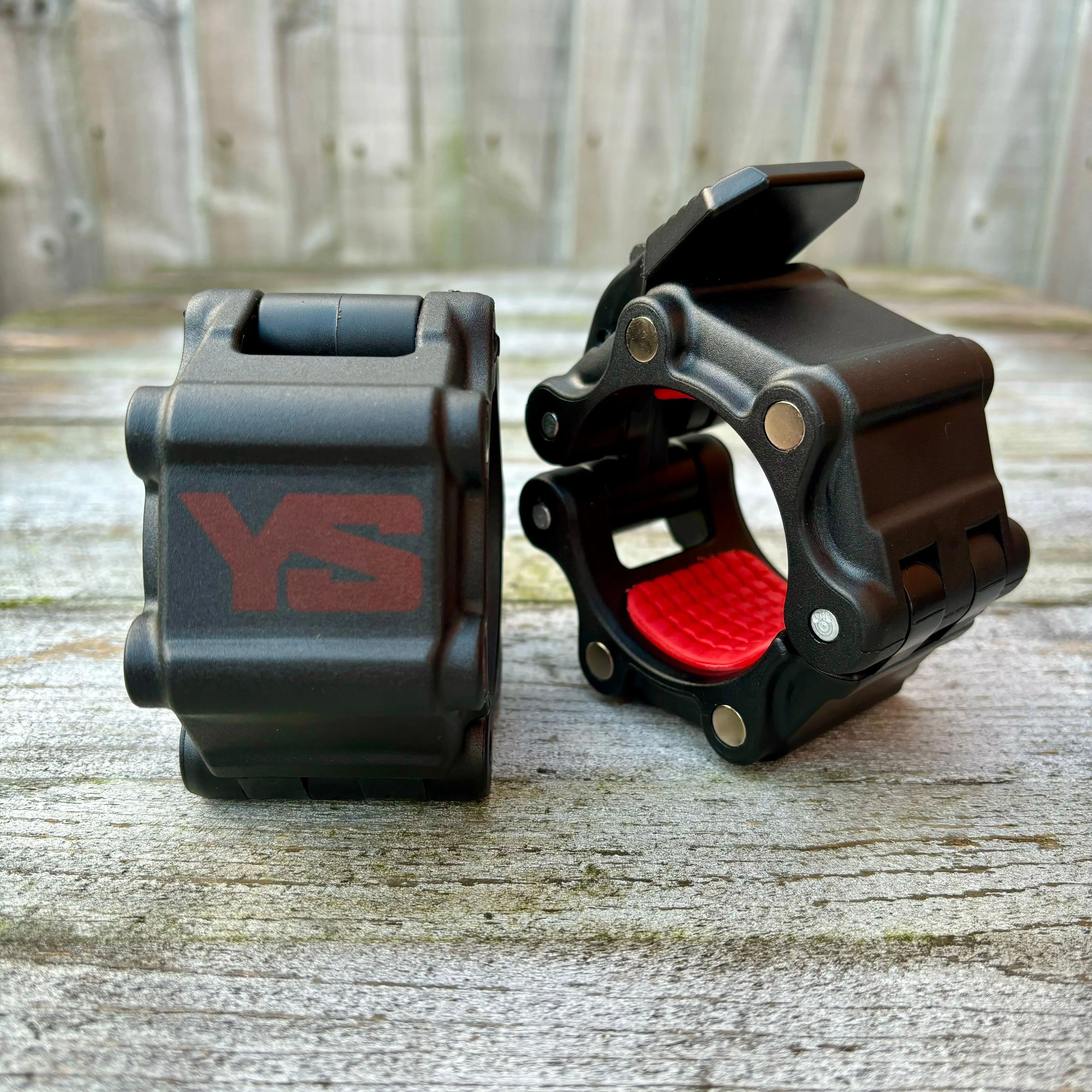 YAKKA STRENGTH MAGNETIC LOCKJAW COLLARS - BLACK / RED