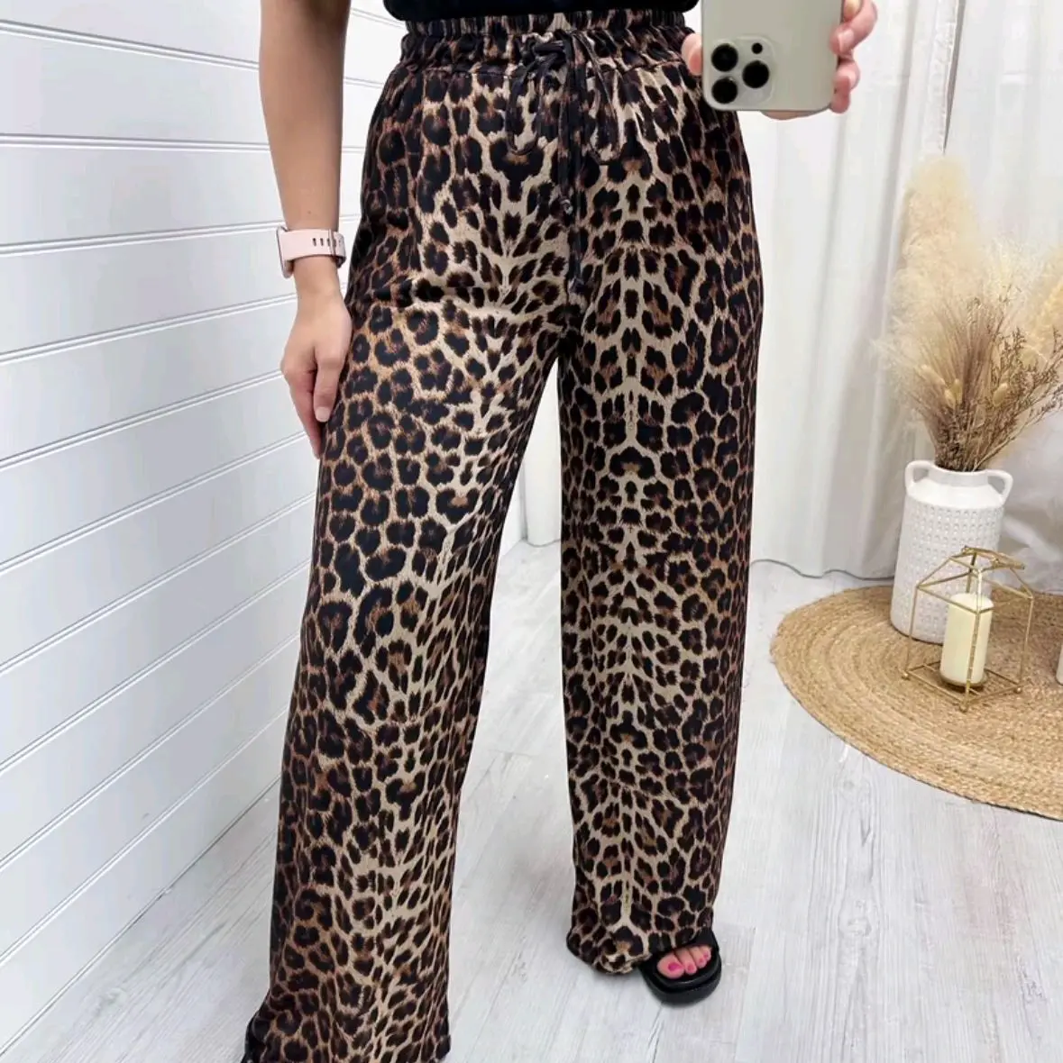 Ladies High Waist Leopard Print Wide Leg Trouser Lightweight Comfortable Womenswear