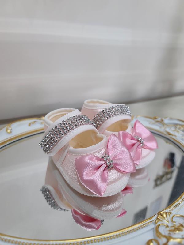 Newborn booties baby girl fancy shoes with bow and crystals 1