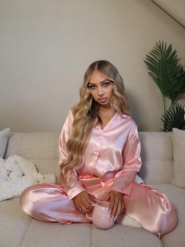 LIVE ONLY LILIOSA Christmas Collection COSY SATIN PINK HEART MONOGRAM LONG SLEEVE PYJAMA SET  Comfortable Soft WINTER Womenswear Loungewear Set Sleepwear Fashion Underwear Fit Pajamas, Homewear Basic Pjs, Festival Winter/Autumn, Christmas, Christmas gift 2