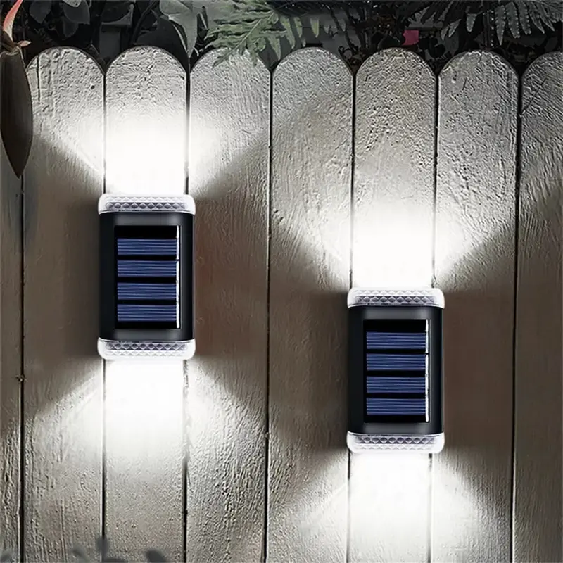 4x SUPER BRIGHT SOLAR POWERED DOOR FENCE WALL LIGHTS LED OUTDOOR GARDEN LAMP 2