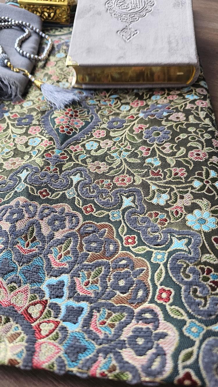 Product Introduction of Big Quran,ThickPrayer Mat,tasbeh, Essence 13