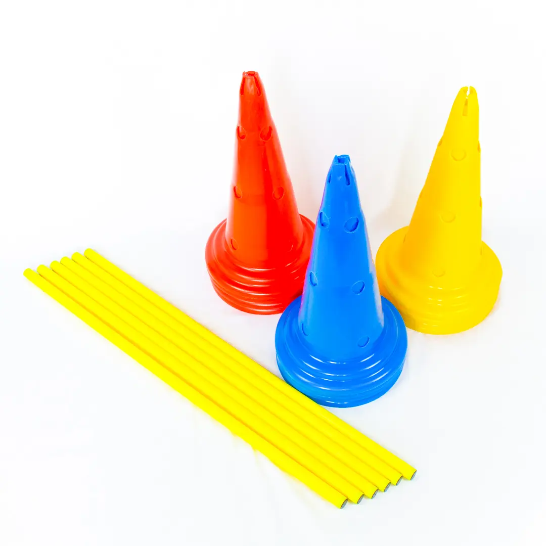 Futtymania 18pc Adjustable Speed Agility & Hurdle Training Set - Cones & Poles - Ideal for Kids' Outdoor Sports, Football, Rugby, Dog Training - Carry Bag Included