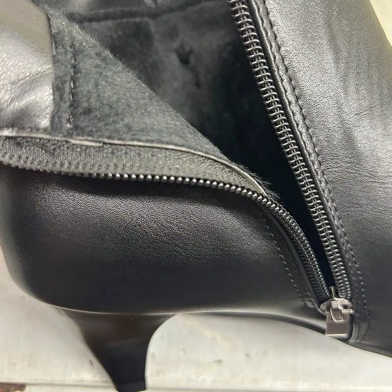 2024 Autumn Winter Women Fashion Pointed Toe Side Zipper Thick Heel Ankle Boots 5