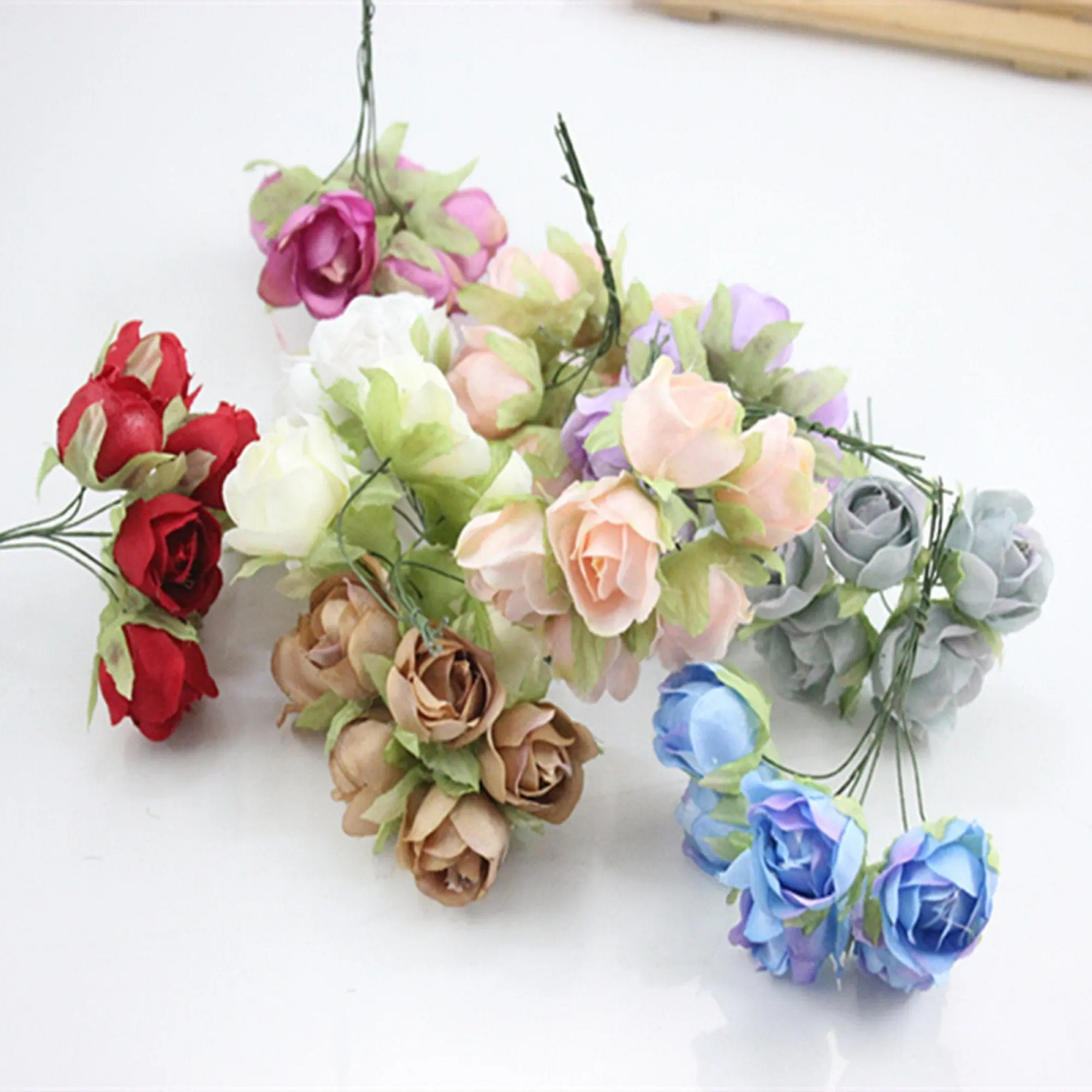 30 Pcs / 3cm / Mini Artificial Flowers  SF007 Decor Decoration