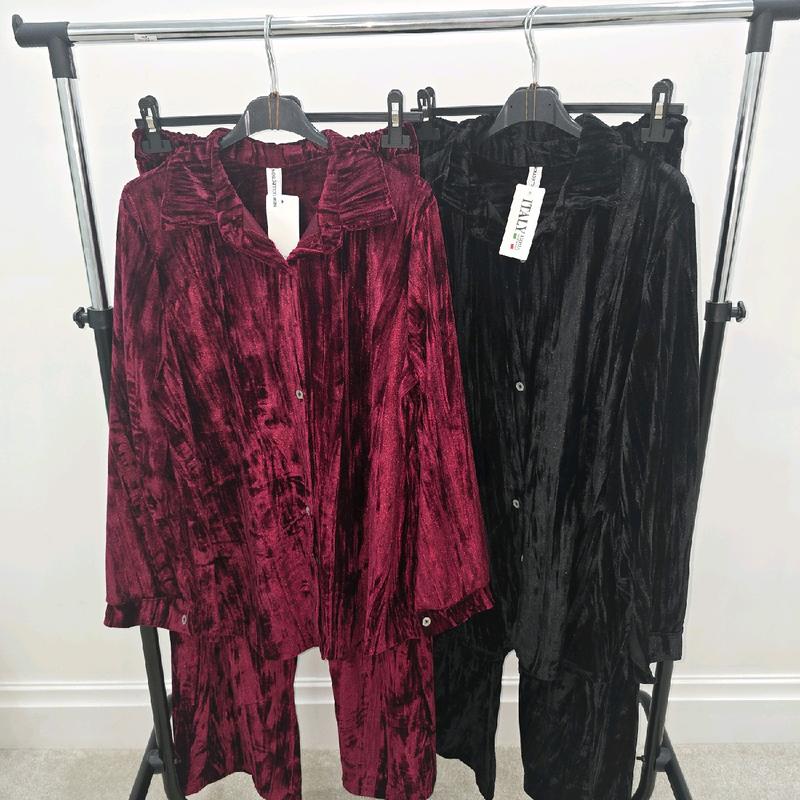 Women's Velvet Co-Ord Set with Straight Pants - Perfect for Any Occasion - Suits, Womenswear Comfortable Clothing Top Soft Outfit Style Formal Elegance 1