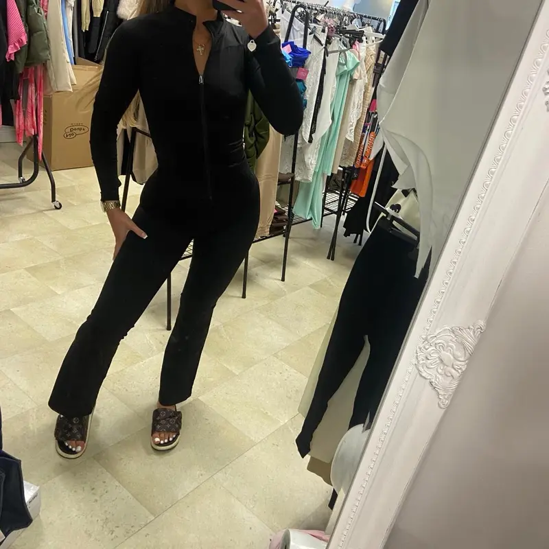 Gym Set - Scrunch Bum Flares and Gym Jacket Co-ord 1