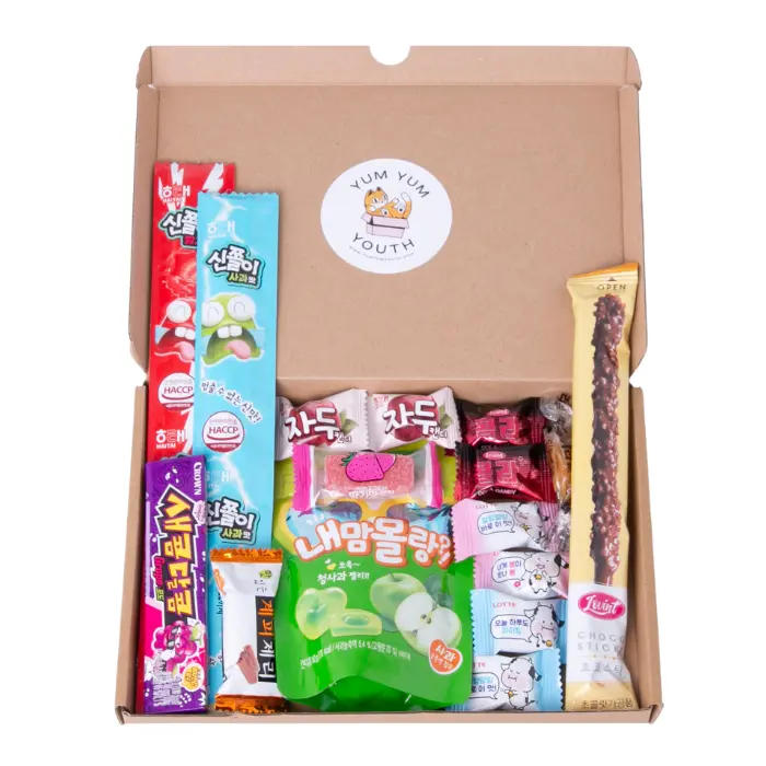 Korean Chewy Sweets and Jelly Selection Letterbox Taster Set | Gift for KPop Lovers | Mini Asian Food Snack Hamper