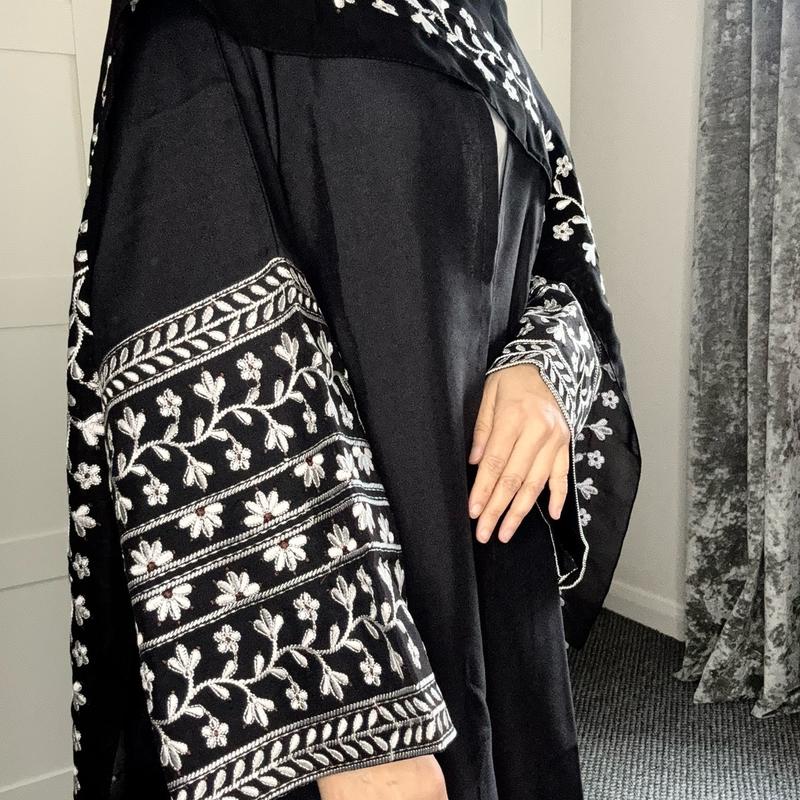 Mariam Flower Abaya, Embroidered Abaya With Free Scarf 2