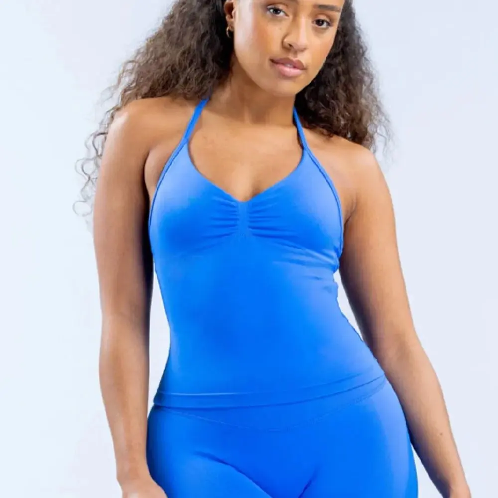 No Logos New  Sports Yoga Vest Women's Fitness Yoga Top Gym Clothes Workout Backless Scrunch Built-in Bra With Cups Tops