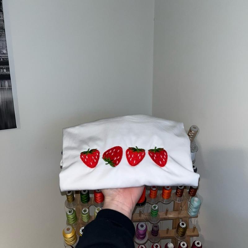 Strawberries Embroidery T-Shirt 0