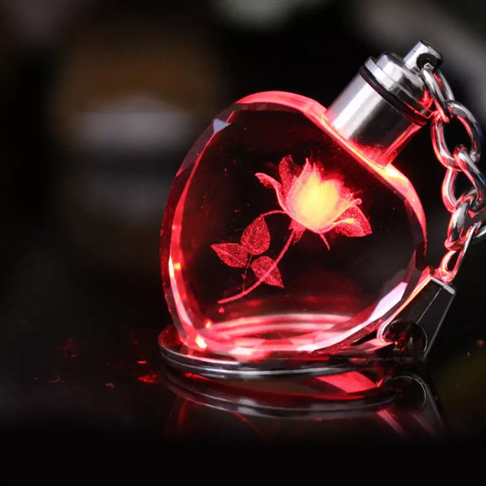 Modern Crystal Rose LED Light Keychain Love Heart Key Chain Ring Keyring,