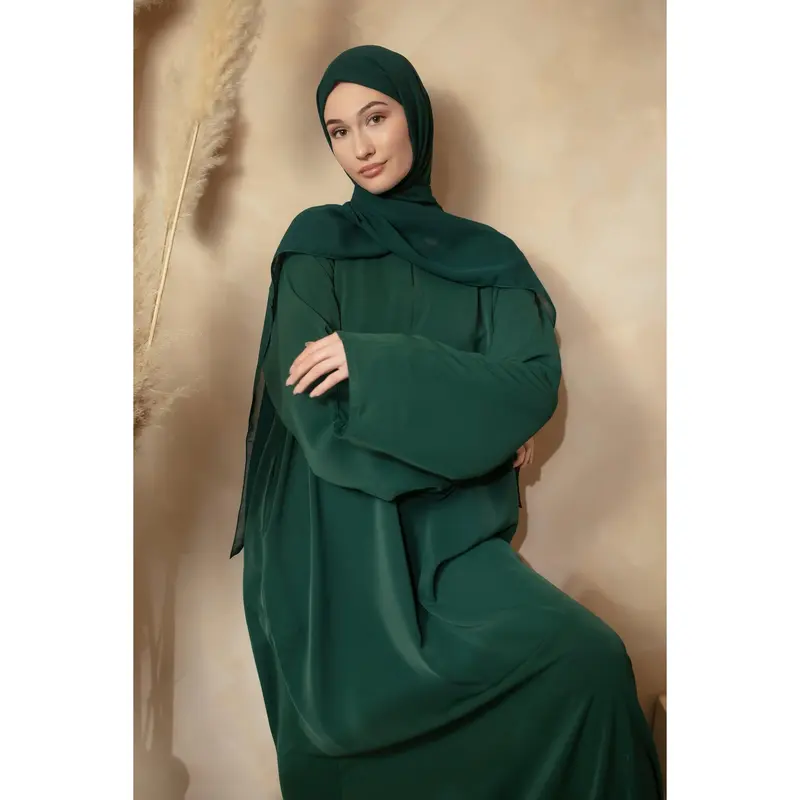 Nusrat abaya 0