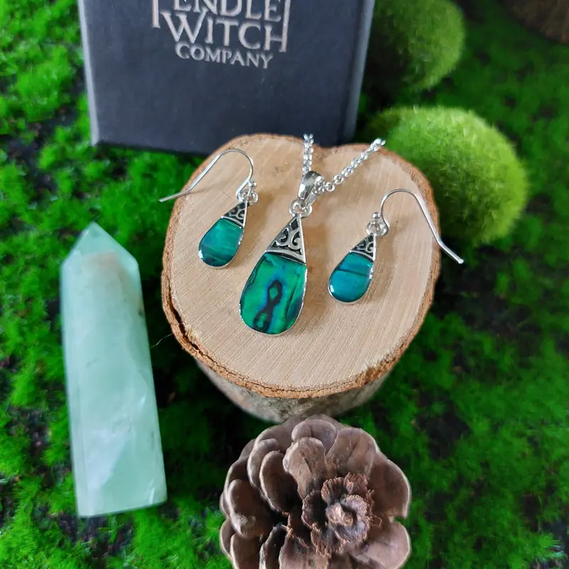 Emerald Green Abalone Shell Teardrop Earring & Pendant Set 0