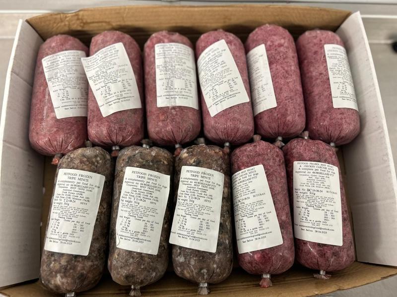 Frozen Raw Dog Food Variety Pack - 24 Rolls (500g Each, 12kg Total) - Includes Chicken, Chicken & Veg, Tripe, Beef & Chicken Flavours) BARF Diet 7