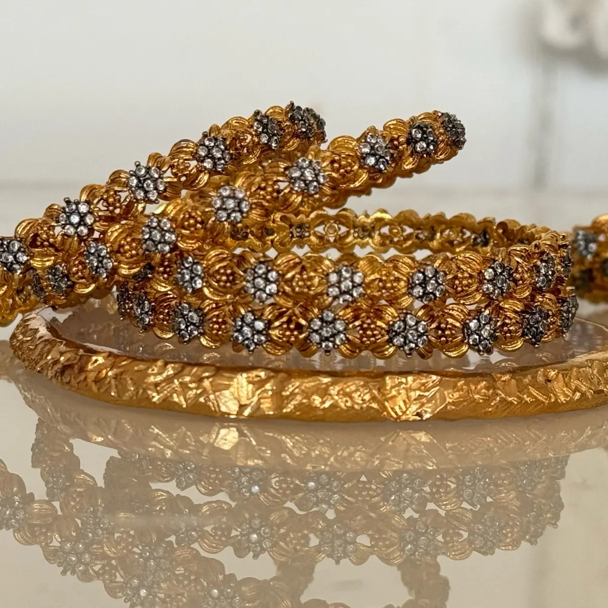 Set of 4 traditional Pakistani Bangles, High quality