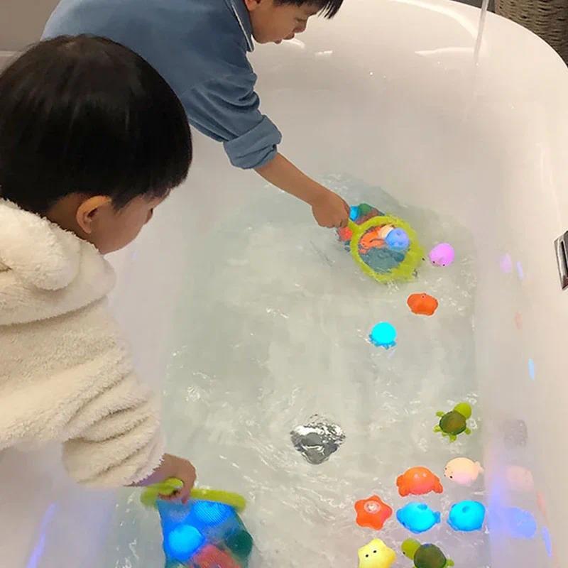 Cute Animals Bath Toy Swimming Water LED Light Up Toys Soft Rubber Float Induction Luminous Frogs for Kids Play Funny Gifts 4