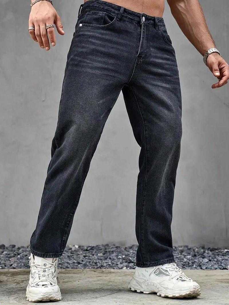 Product Introduction of Men's Straight Leg Loose Casual Fashion Jeans With Pockets 15