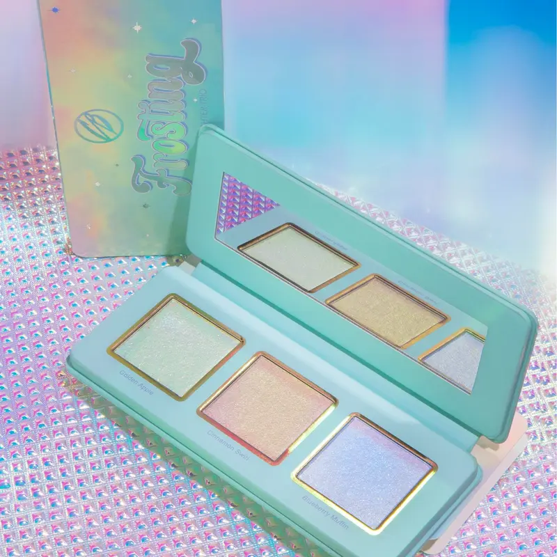 Frosting Highlighter palette Iridescent Metallic 2