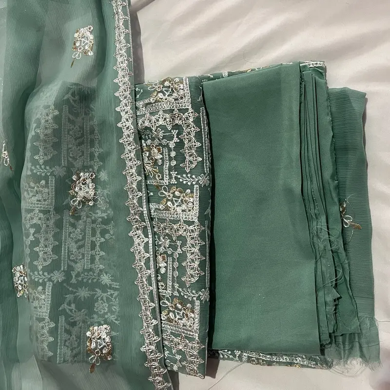 Chiffon 4pc Suite with Beautiful Thread Work for Women's Casual Wear - Womenswear 4