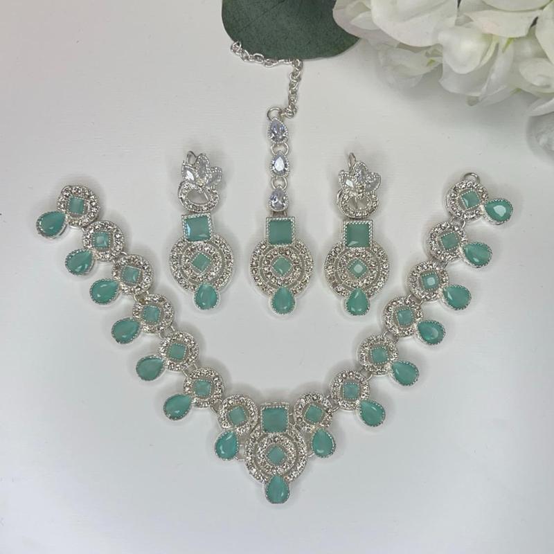 The Safa Collection - v shaped necklace sets 1