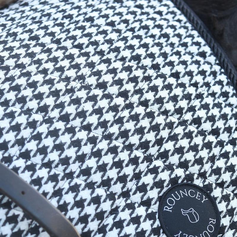 Rouncey Equestrian Houndstooth Signature Horse Saddle Pad 2