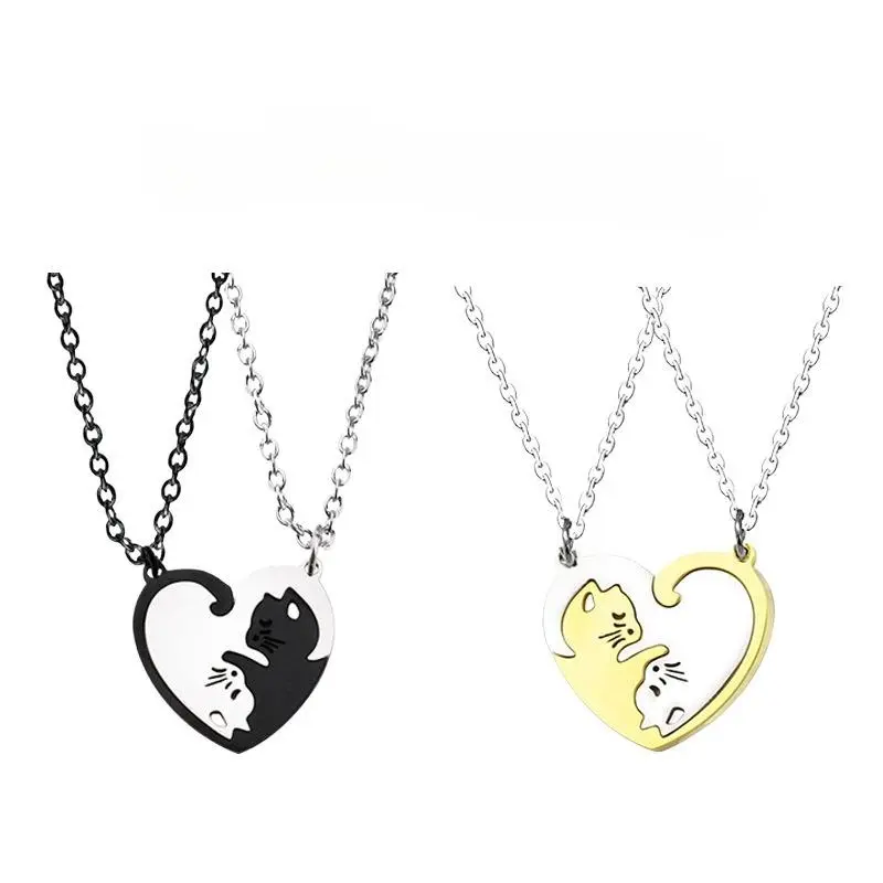 Fashion keychain Male and female lovers love necklace splicing cat pendant keychain