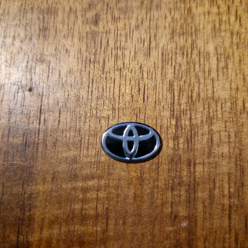 16.5mm X 11.5mm remote Key fob Badge Emblem Sticker toyota