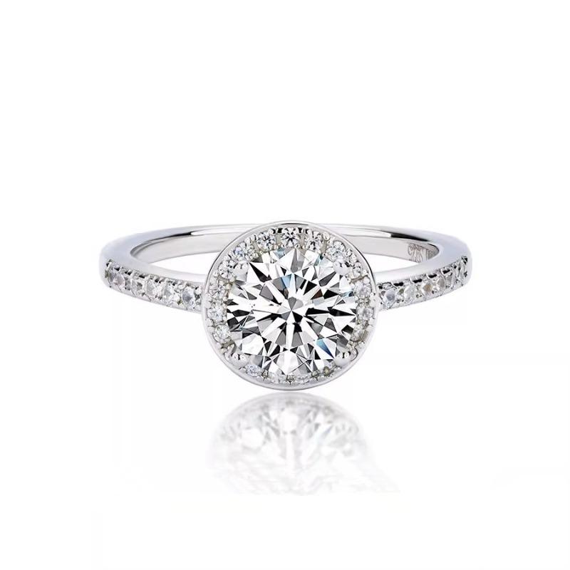 Elegant 925 Sterling Silver Moissanite Ring with Halo Setting5