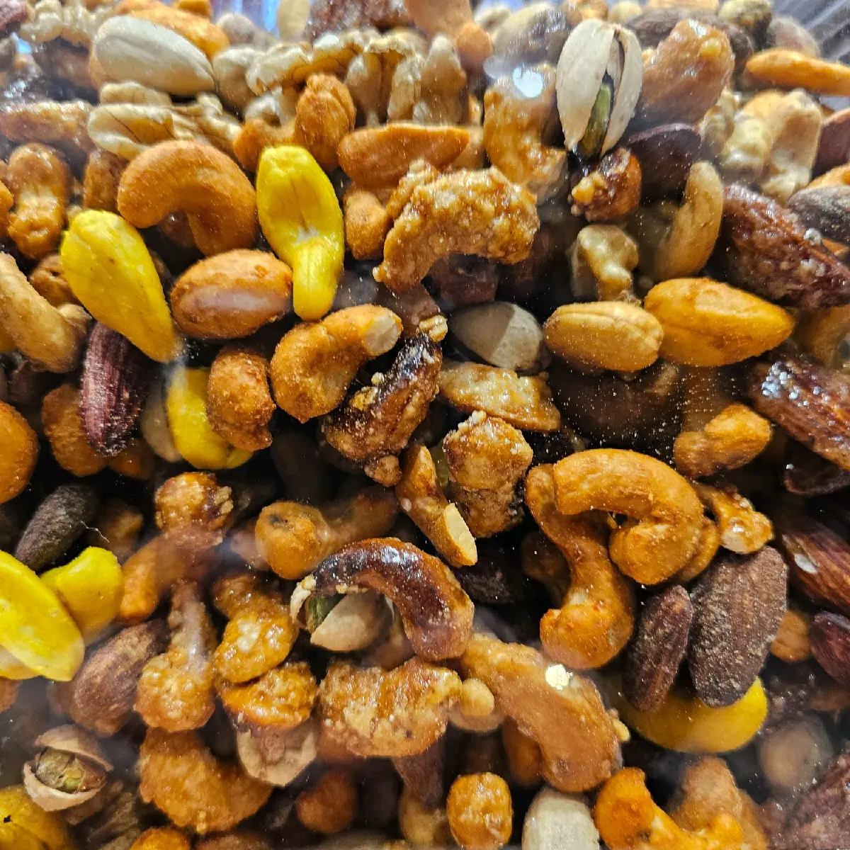 Protein Rich Mixed Nuts Selection - Great Snack for Protein Lovers trail mix Sweet fiberrich food cashew fruit brazil cashews