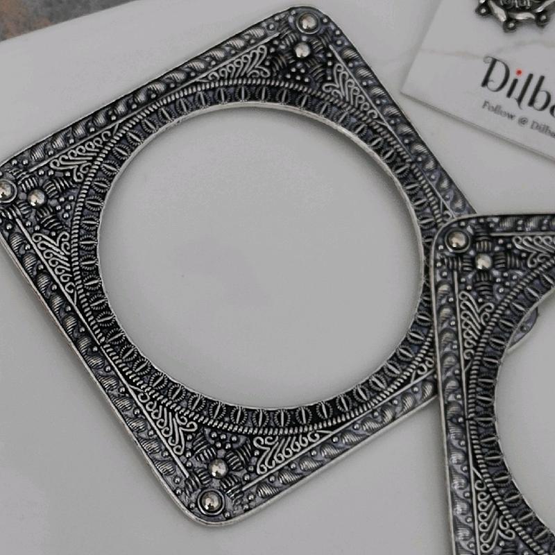 Set of Bangles (2x6cms Medium Size) and stud Earrings Asian Jewellery Affordable Jewellery pair of Silver Oxidised Bangle and earrings from Dilbaro 6
