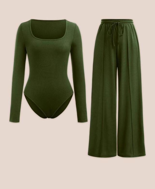 Product Introduction of WOMENS LADIES 2 PIECE MATCHING SET CREW NECK BODYSUITS WIDE LEG TROUSERS PANTS PALAZZO SET LOUNGEWEAR LONGSLEEVES STRETCHY SOFT COMFY LADY ELASTICATED WAIST DRAWSTRING HIGH QUALITY COORD LOUNGESET COMFORT WOMENSWEAR OVERALL Basic Adjustable Comfortable 8