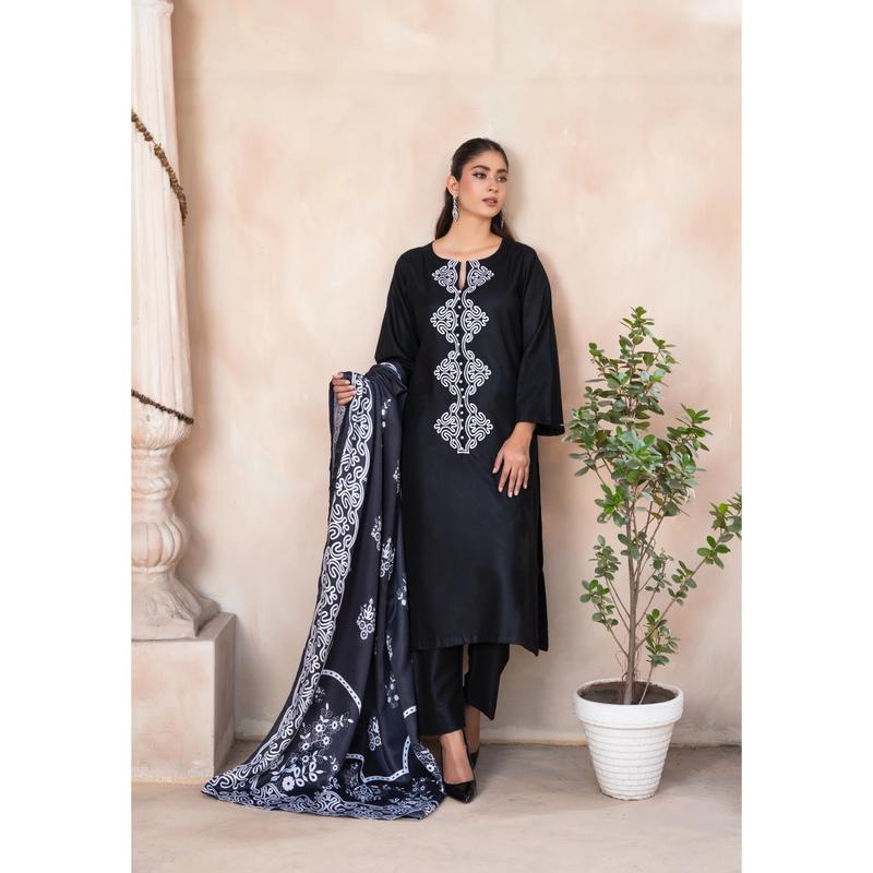 3 PIECE EMBROIDERED DHANAK READY TO WEAR SUIT 4