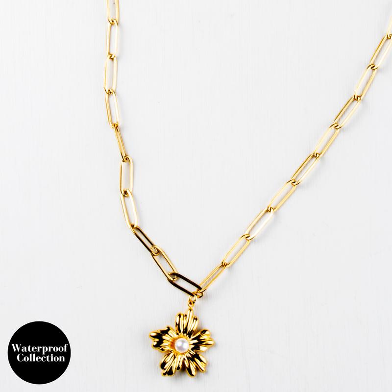 Bertha Statement Flower Charm Paperlink Necklace – 18k Gold Plated Stainless Steel 2