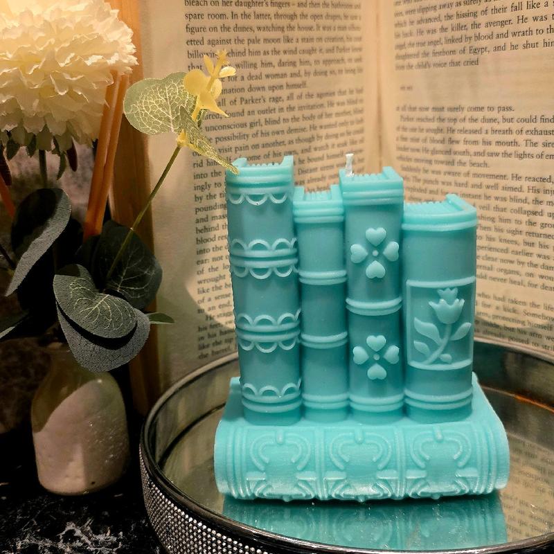 The Little Candle Club, Book Shelf candle. 4