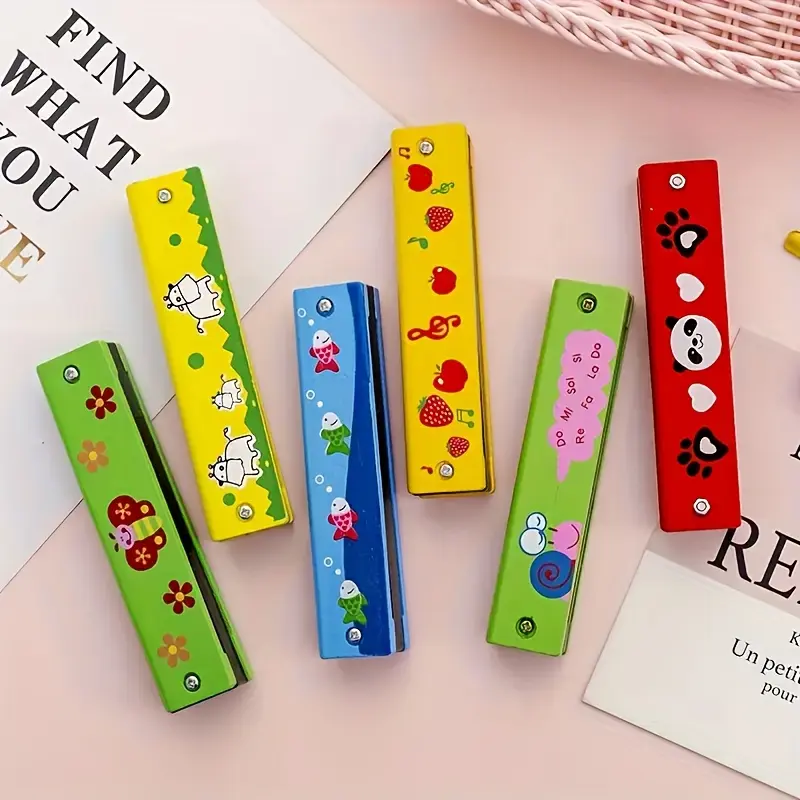[16-Hole Harmonica for Youngsters] 16-Hole Harmonica Musical Toy for Youngsters - Perfect Beginner's Gift for Christmas, Halloween & Birthdays (Color Varies), Perfect for Winter, New Year 3