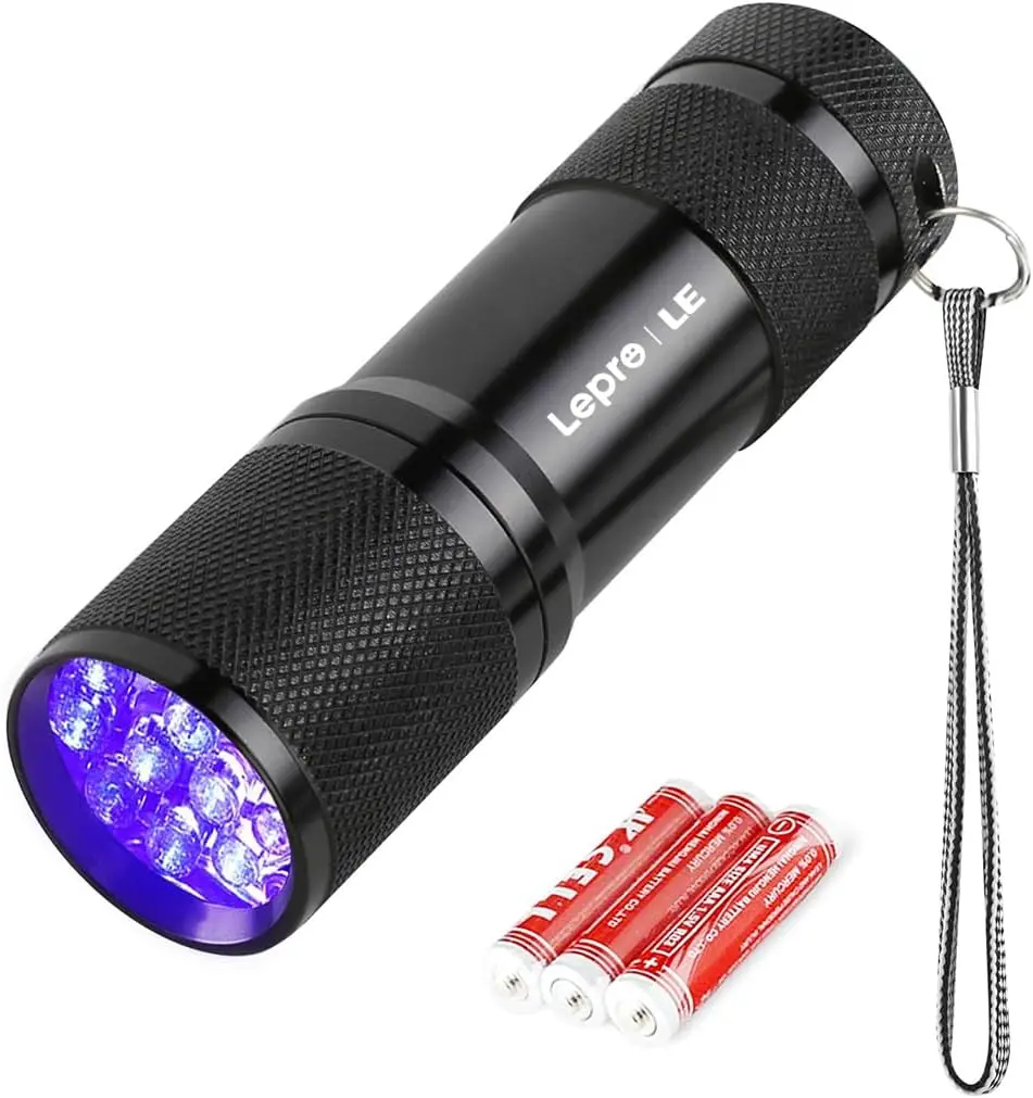 Lepro LE UV Torch, 9 LED 395nm Ultraviolet Flashlight, Blacklight Detector for Pet Urine, Stain, Bed Bugs and More, 3 AAA Batteries Included [Energy Class F]