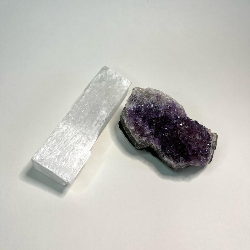 Crystal Gifts - Handmade Giftbox with Natural Tumblestones, Charging Plate and More. £45 worth for £35!! 5