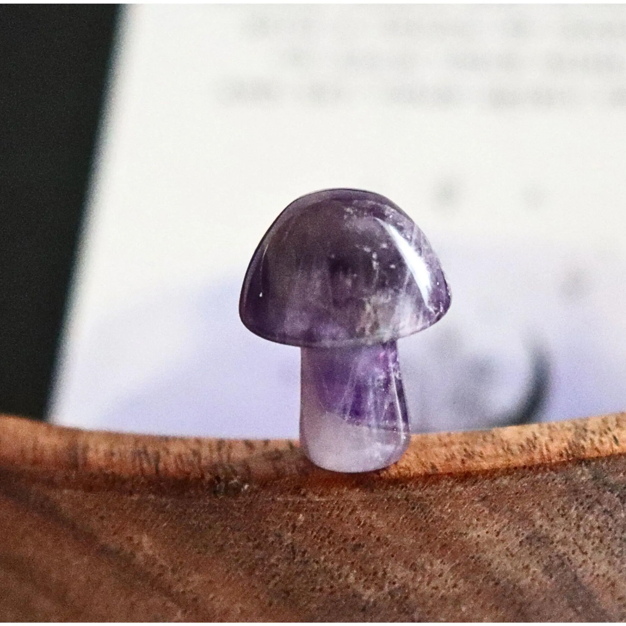 Mini Amethyst Mushroom Crystal for Home Decor and Fengshui