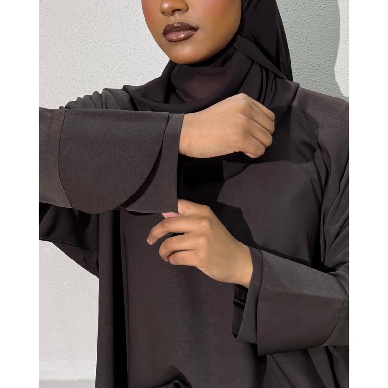 Dark Chocolate Tulip Sleeve Abaya in Cloche Cut 3